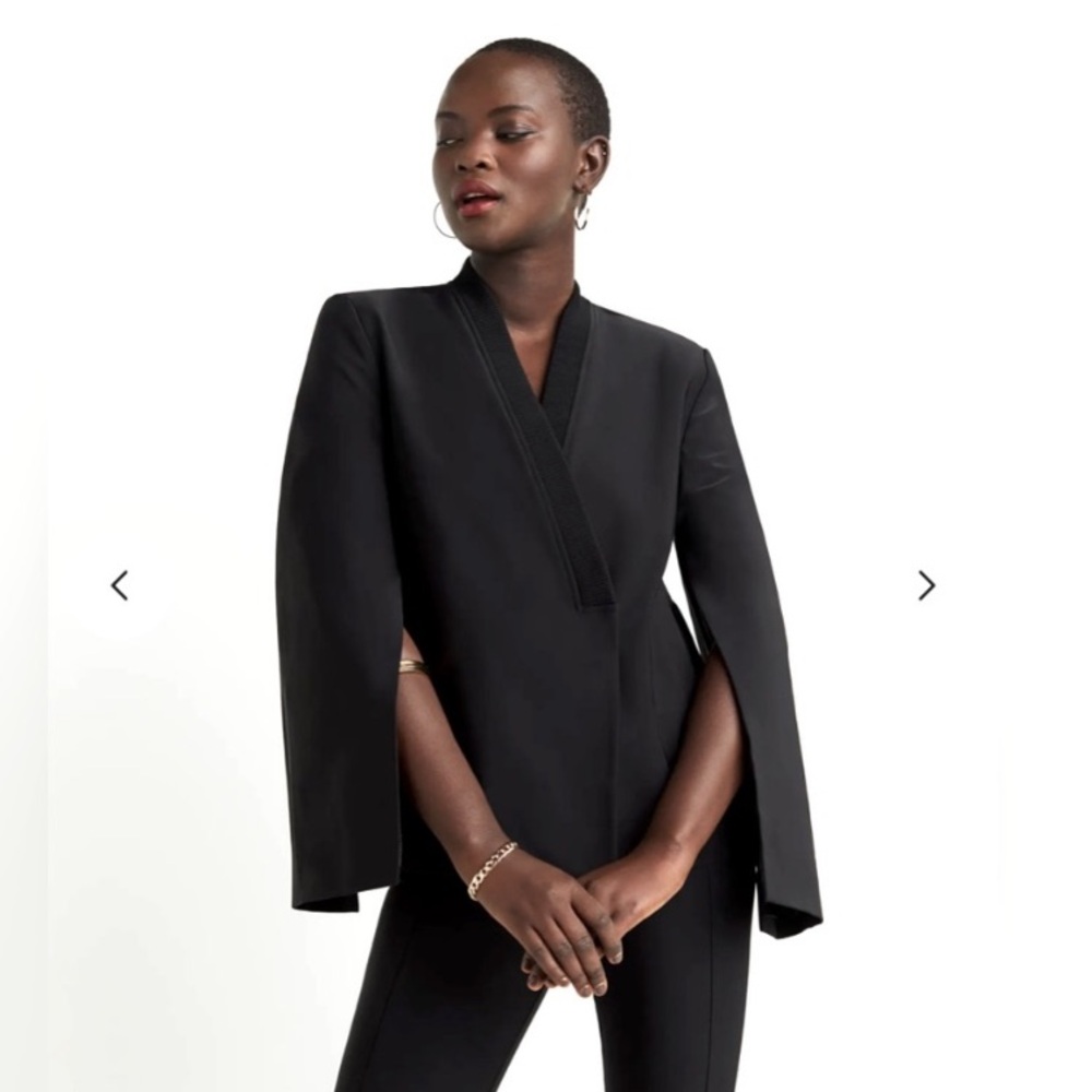 GSTQ double breasted cape jacket